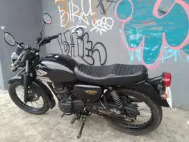 Kawasaki W175 SE thun 2020 pajak panjangg mesin halus siap gas gan.