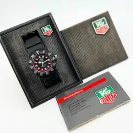 TAG Heuer Formula 1 Vintage Black and Red Dial, 383.513 Mulus Like New