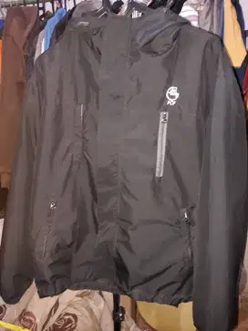 Jaket winbreaker FCF
