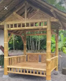 Gazebo bambu minimalis