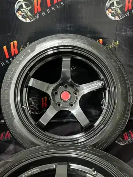 Velg ADVAN GT Ring 18 + Ban Spek Innova Reborn, Venturer & Zenix