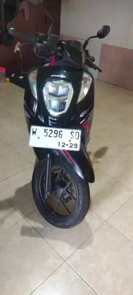 Genio 2019 orisinil  plat w Sidoarjo disurabaya
