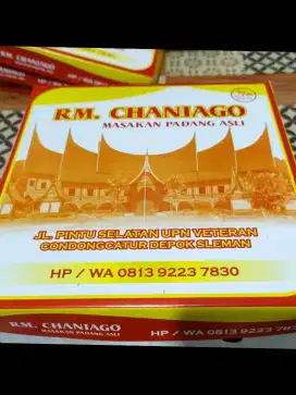 Menerima segala pesanan nasi box dan selama macam jus dan es teller