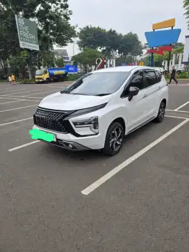 Xpander ultimate putih automatic