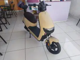 Sepeda Listrik U-Winfly M60 – Gaya Modern, Tenaga Maksimal!