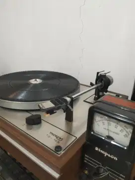 Turntable Thorens TD 165 - Germany