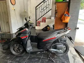 DIJUAL VARIO 2017 lengkap hidup mulus