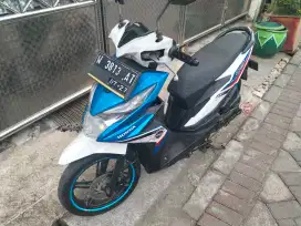 Honda.  Beat ECO 2017 tgn  1 ors mesin hls nurmal PJK aman lkp