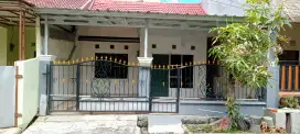 Dijual rumah dibintang metropol