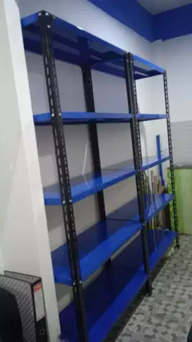 RAK BESI SUSUN LOBANG