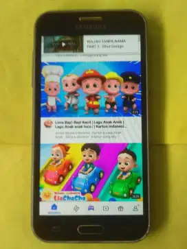 Samsung galaxy j2 normal jaya mulus no minus layar ori 5 inc