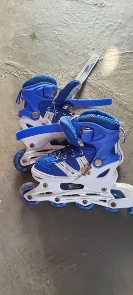 Murah Sepatu roda anak size 31-34