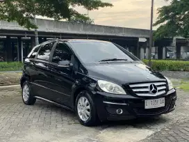 Mercedes benz B180 2010 automatic