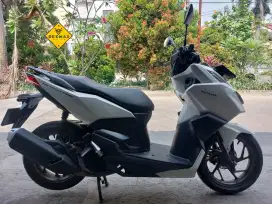 (DP 500 Rb)‼️ Vario 160 CBS Putih 2023 Cash, Kredit & Tukar Tambah