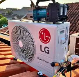 Service AC tidak dingin bongkar pasang AC