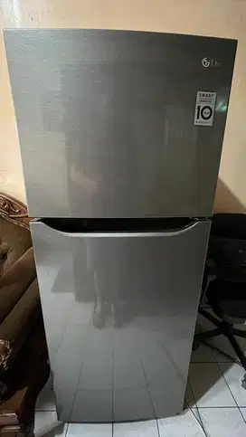 Jual Kulkas Kondisi Mulus