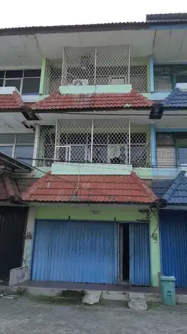 Ruko 3 Lantai di Cut Mutia Ruko Bekasi Grand Centre