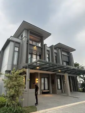 Grand Pasadena Village ukuran 8x18