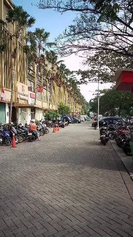 disewakan/ jual ruko golf lake , hadap ringroad