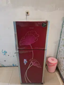 Kulkas polytron belezza 2 pintu