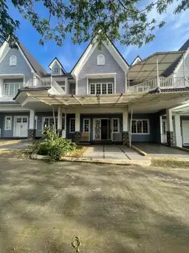 DIJUAL RUMAH DI KOMPLEK MERCY MEDAN JOHOR DEKAT KARYA WISATA MEDAN