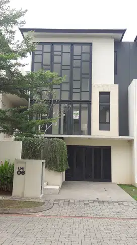 Dijual Rumah Super Murah di Navapark Bsd Cluster Lancewood