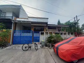 Rumah posisi hook di dasana indah depan gading serpong