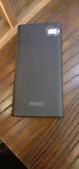 Powerbank digital robot