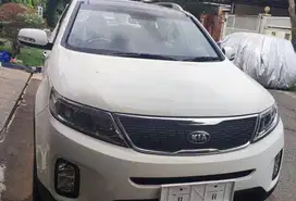KIA Sorento Bensin A/T 2400 cc: New Old Stock.