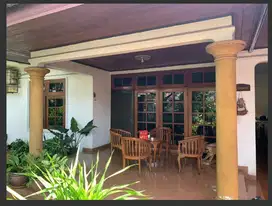 Murah Dijual rumah di Jl Delman Utama,JakSel LT 600m2 LB 390m2,Rp10M