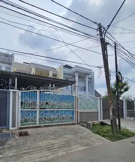 Rumah bagus siap huni di Karang Tengah Tangerang