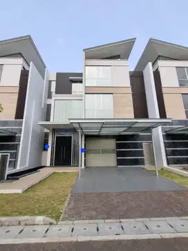 DIJUAL RUMAH GOLF ISLAND PIK MOZART SIGNATURE UK 12x30 View Golf
