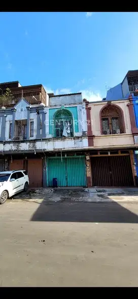 Ruko Hoki Di Ruko Pelangi Dekat Pik Dan Taman Palem Cengkareng