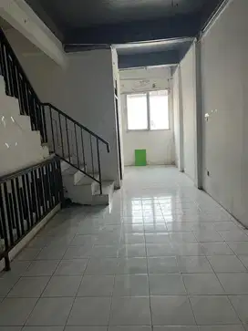 Dijual Murah Ruko di Ciputat Raya, Jarang ada siap Huni