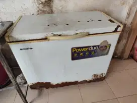 Fteezer modena 1200 dan 200
