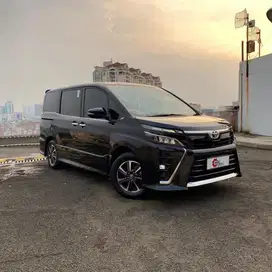 Toyota Voxy 2021