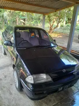 Suzuki Esteem 1.3