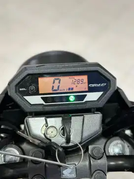 Honda Cb Verza 150cc Tahun 2023 km 1Rb Anugerah Motor Pucang