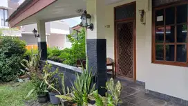 Rumah Cantik 2 lantai di Witana Harja dekat Universitas Pamulang