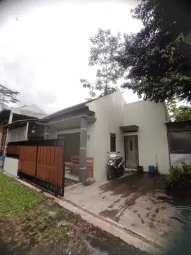 Jual Rumah Tlogowaru Dekat Dispenduk Strategis