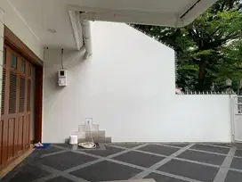 Disewakan Rumah Fully Furnished Siap huni di Pondok Indah