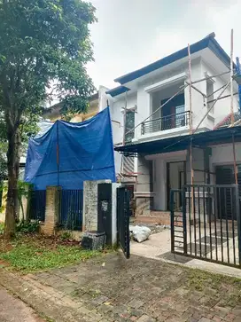 Dijual Rumah Depan Taman Di Delatinos BSD