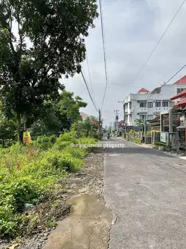 dijual tanah di dekat lampu merah jl besi jangkang, jakal km 12