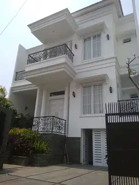 Rumah mewah panglima polim Kebayoran baru Jaksel
