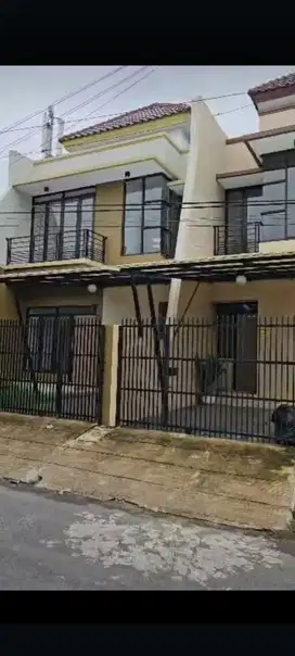 Rumah mewah siap huni di kompleks UNM pendidikan Raya dkt KTR DPRD MKS