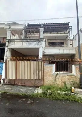 Rumah 104m type 3KT Taman Modern Cakung Jakarta Timur