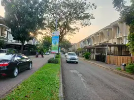 Disewakan Rumah Mewah di Grand Wisata