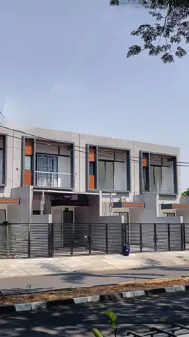 Brand New Rumah Taman Villa Meruya 2Lt 5x25 3+1KT SHM Bisa KPR