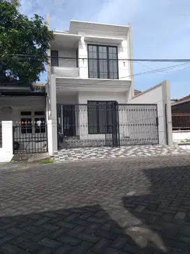 DIJUAL RUMAH BARU GRESS STRATEGIS DAERAH SURABAYA TIMUR