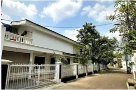 Dijual rumah siap huni dikemang jakarta selatan